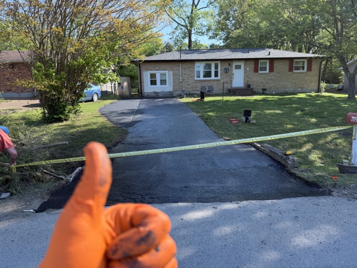 Driveway cleaning and sealing services
