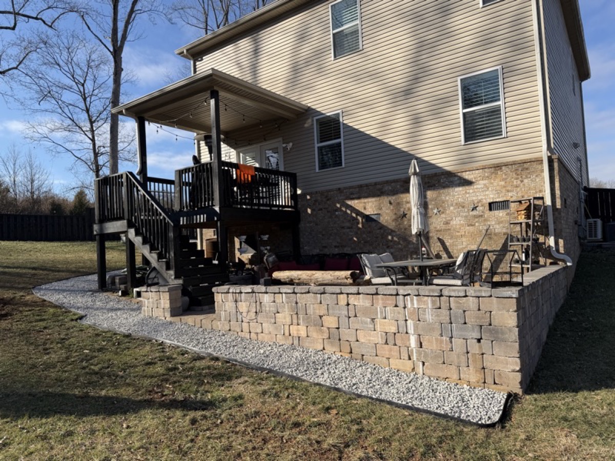 Fence staining project in Mount Juliet, TN